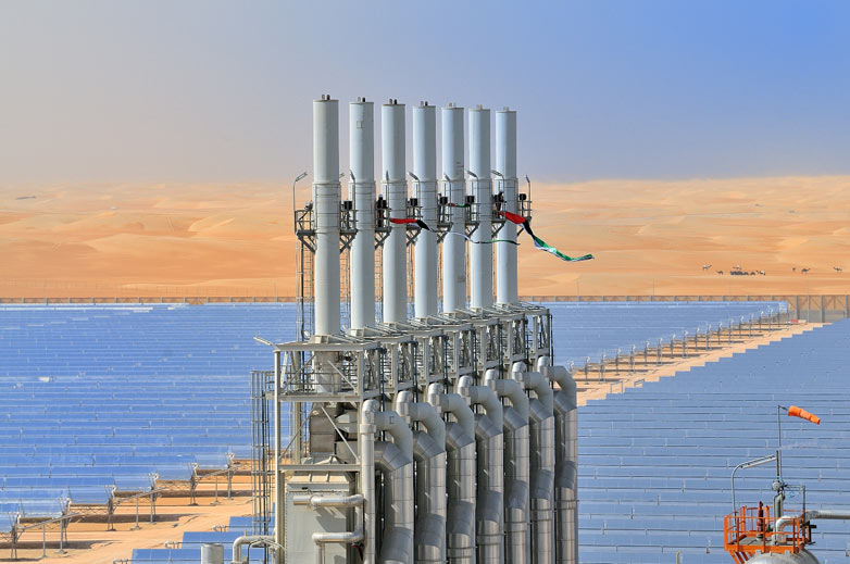 http://www.evwind.com/wp-content/uploads/2013/03/Solar-plant-Shams-1-in-th-001.jpg