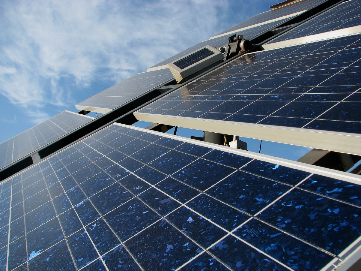 Guía de la energía solar fotovoltaica para la región MENA