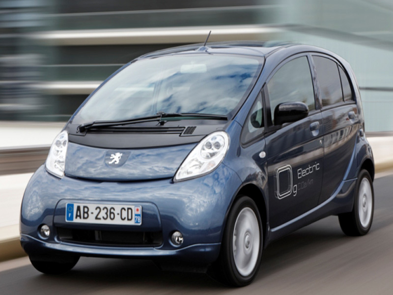 Gijón implanta un servicio de Car Sharing de vehículos eléctricos