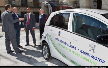 El Ayuntamiento de Guadalajara cuenta con un nuevo coche eléctrico