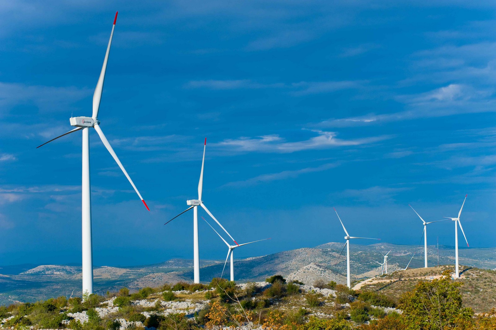 Eólica: Acciona inaugura su primer parque eólico croata con aerogeneradores propios