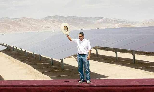 Ollanta Humala inaugura dos centrales de energía solar fotovoltaica