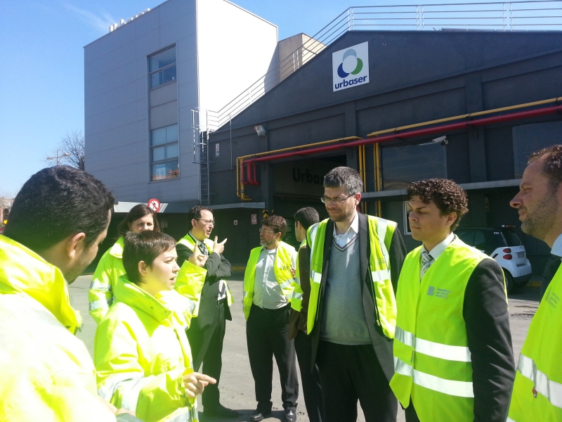 Nueva vida para las baterias de litio de los coches eléctricos con energías renovables