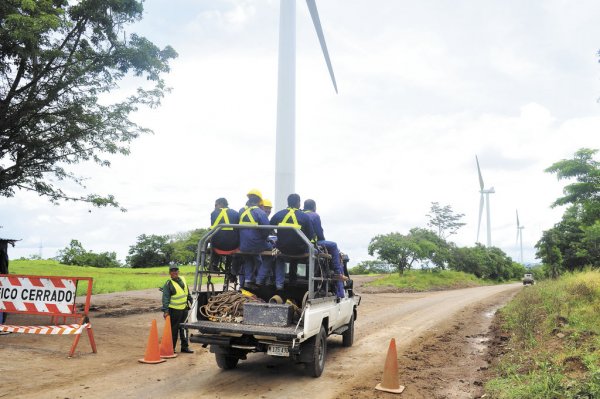 Energías renovables y eólica en Nicaragua: Parque Eólico Amayo con 18 aerogeneradores