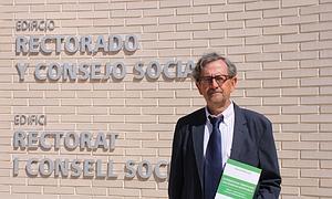 Cayetano Hernández Gonzálvez publica un libro de energías renovables (eólica, fotovoltaica y termosolar)