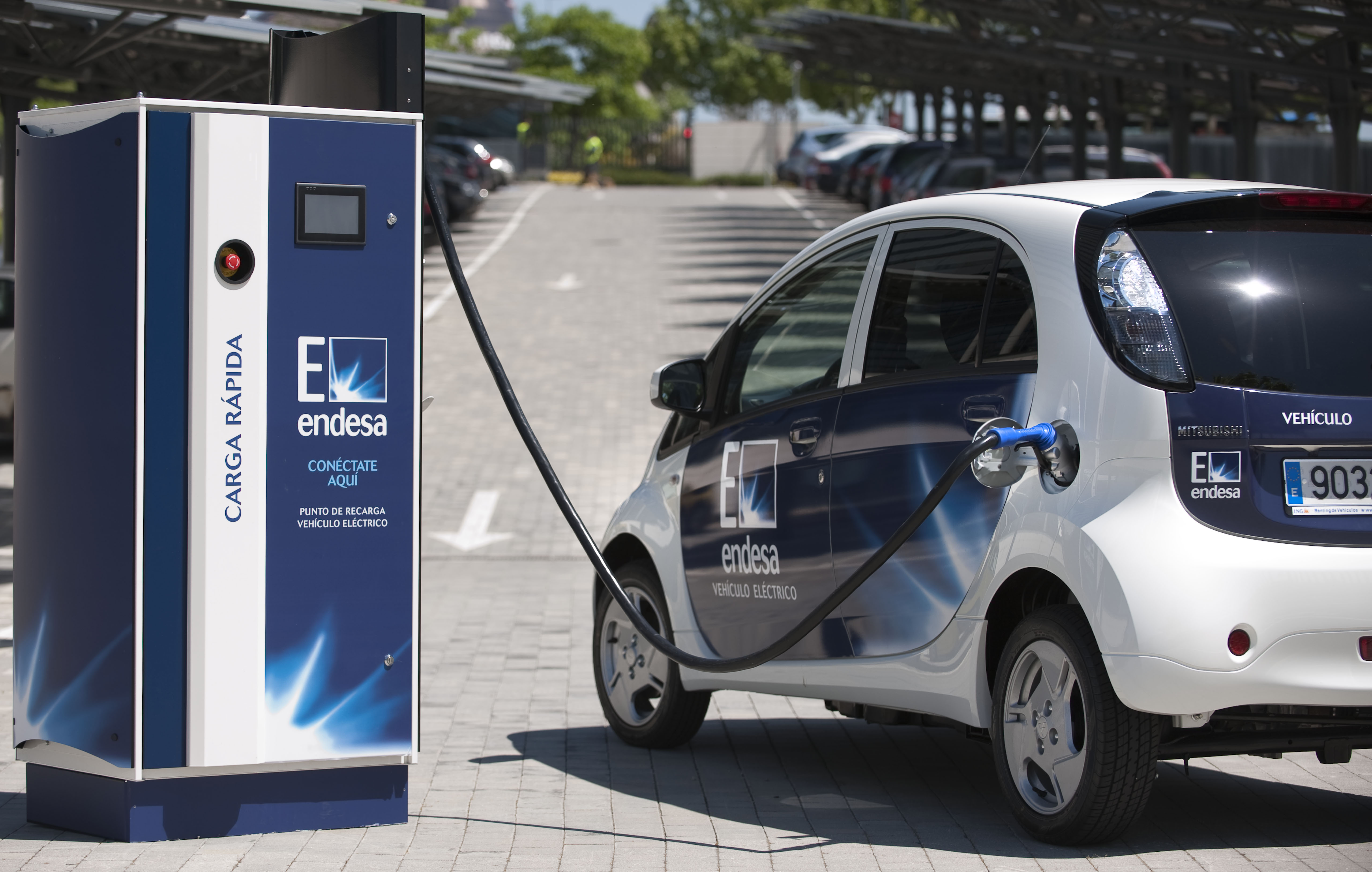 Vehículo eléctrico: Habra 2.000 puntos de carga de coches eléctricos en Baleares