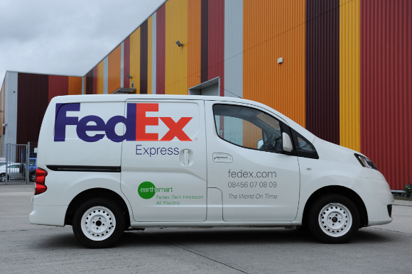 Nissan y FedEx prueban el vehículo eléctrico e-NV200 en Brasil