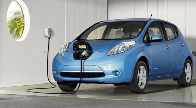 Vehículo eléctrico: Nissan lidera venta de coches eléctricos