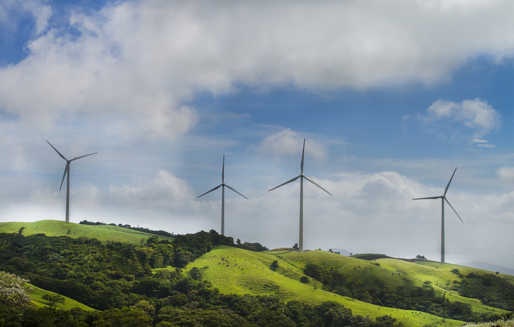 Eólica y energías renovables: Primer parque eólico en Costa Rica de Acciona con 33 aerogeneradores.