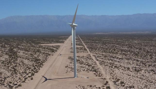China colabora para expandir energía eólica en norte de Argentina.