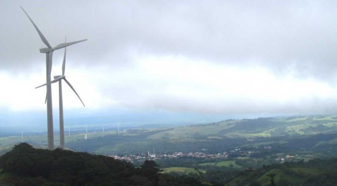 Eólica en Costa Rica: parque eólico Chiripa con 33 aerogeneradores de Acciona