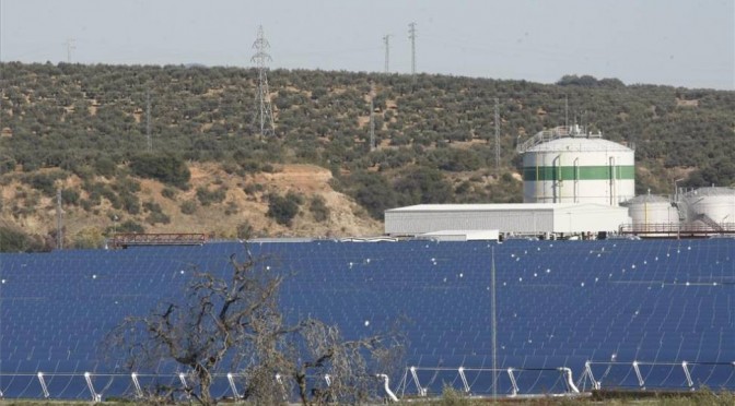 Energías renovables, eólica, termosolar y fotovoltaica, paralizadas en Andalucía por la reforma energética