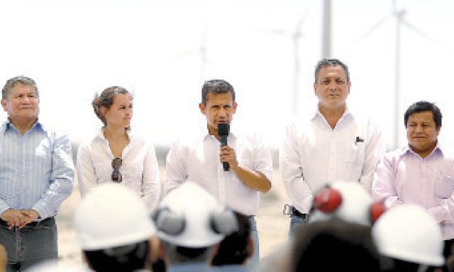 Energías renovables en Perú: Humala inagura central eólica de Talara.
