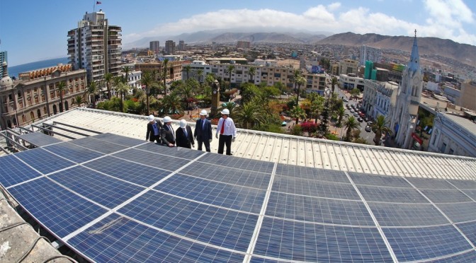 CHILE: Comienza construcción de planta de energía solar fotovoltaica en Región Metropolitana