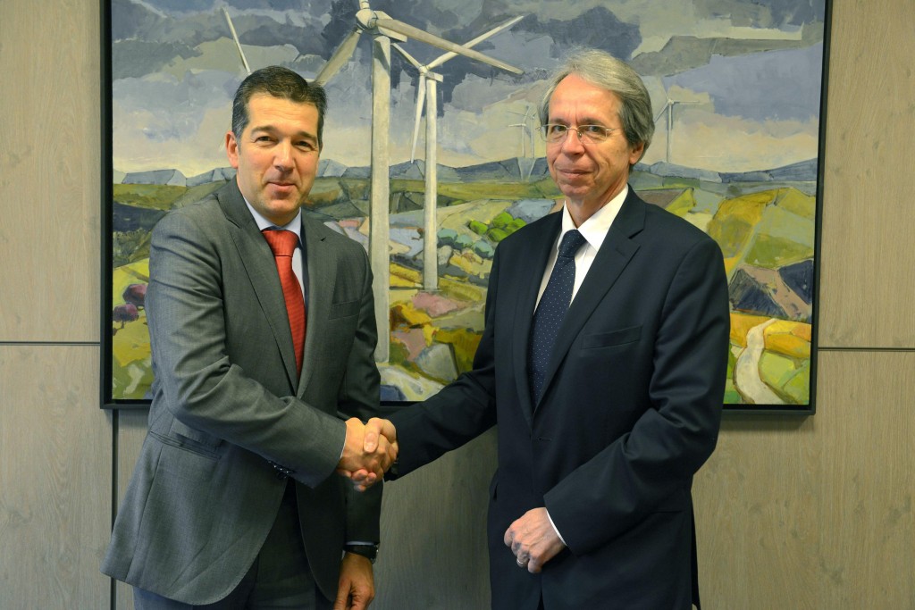 Firma de los acuerdos JV Gamesa Areva