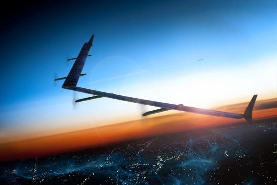 Facebook lanza drones con energía solar fotovoltaica para universdalizar Internet