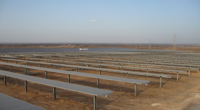 Primera central de energía solar fotovoltaica de Jordania