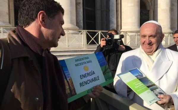 El Papa Francisco solicitó más energías renovables en Argentina