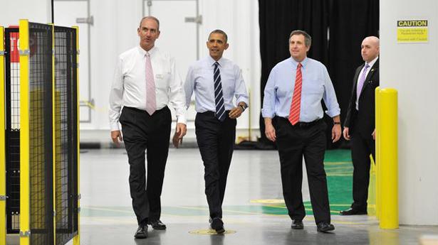 Obama visita la fábrica de baterías de litio-ión de Saft