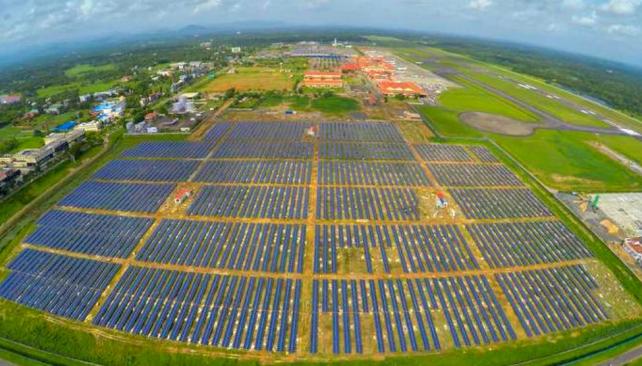 Crean primer aeropuerto con energía solar en India