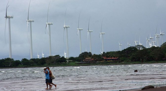 Nicaragua, entre naciones que más invierte en energía eólica