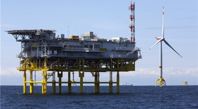 Iberdrola se adjudica 486 megavatios en la segunda subasta eólica marina de Alemania