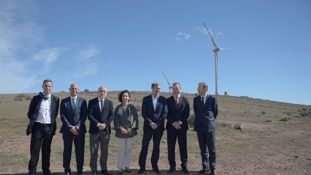 Comienzan a colocar los aerogeneradores del parque eólico de El Tesorillo