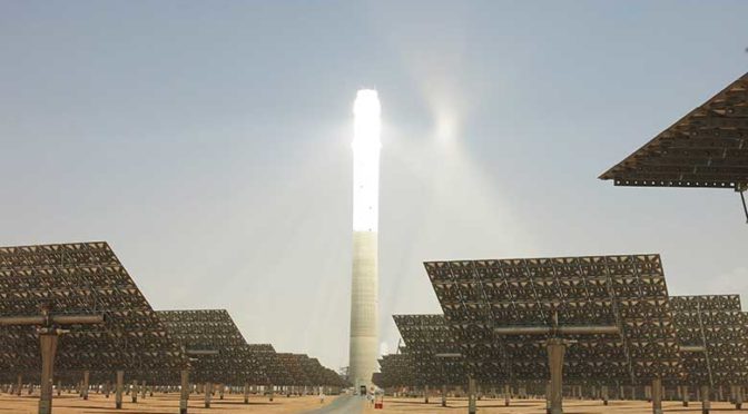 La termosolar de torre central con almacenamiento Noor Ouarzazate III completa la prueba de fiabilidad