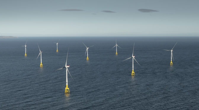 Todos los aerogeneradores se instalaron en la mayor central eólica marinaólico marino más grande de Escocia.