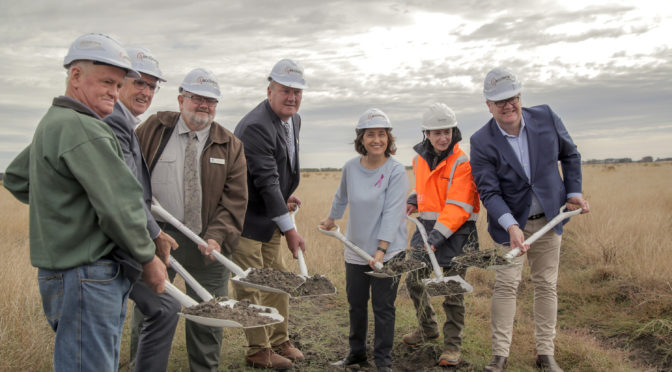 Eólica en Australia: Acciona inicia su quito parque eólico