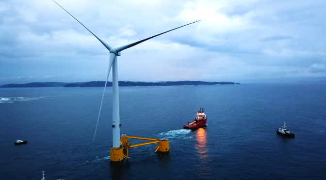 Energía eólica flotante: primera turbina de WindFloat Atlantic se mueve a su posición