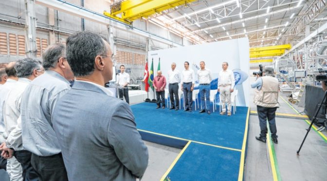 La eólica Vestas abre fábrica con 624 aerogeneradores ya ordenados en Ceará