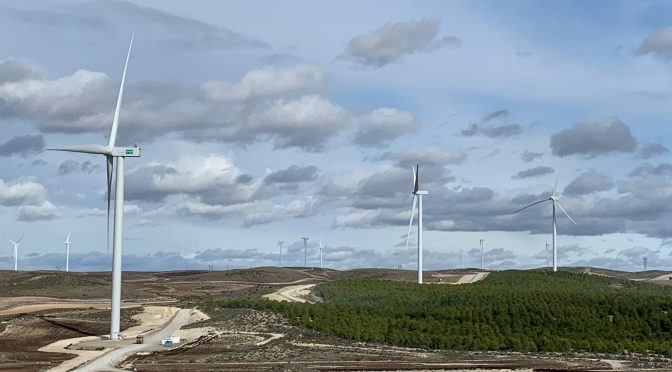 En 2019 se conectaron a 6.456 MW de eólica y fotovoltaica en España