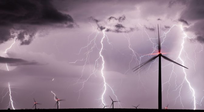 Más del 20% de los sistemas de protección contra rayos (SPCR) de las palas de aerogeneradores están rotos