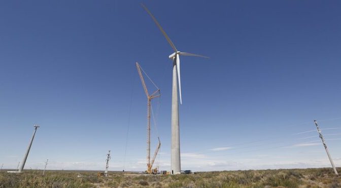 Energía eólica en Argentina, primer parque eólico en Neuquén