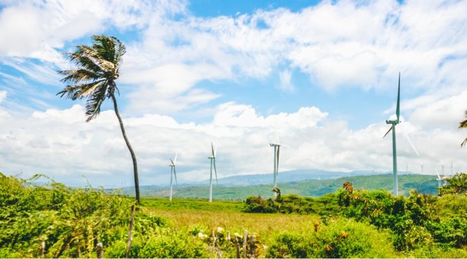 Las islas tienen como objetivo eliminar gradualmente los combustibles fósiles con eólica y solar