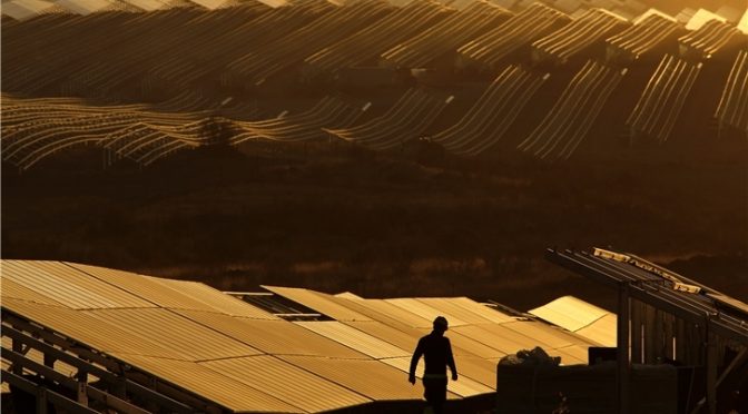 Iberdrola obtiene la DIA de la fotovoltaica de Puertollano que suministrará a la planta de hidrógeno verde