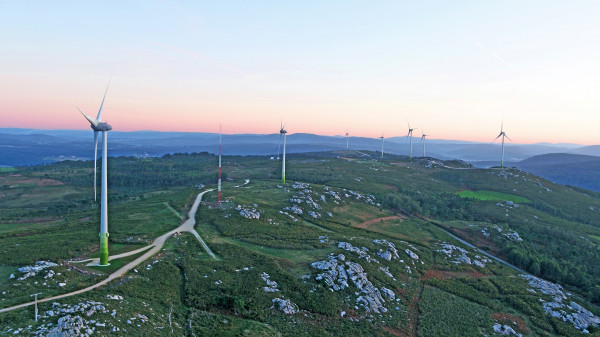 Eólica en Galicia, Elecnor desarrolla 5 parques eólicos en La Coruña y Lugo