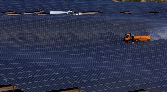 La solar fotovoltaica supera los 8.000 MW de producción instantánea y cubre más del 25% de la demanda peninsular