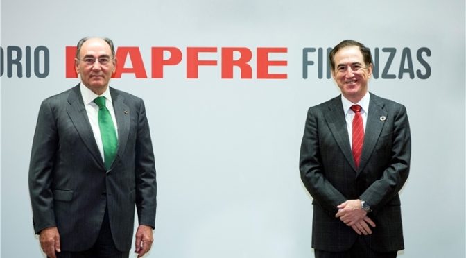 Iberdrola y MAPFRE sellan una alianza en energías renovables en España