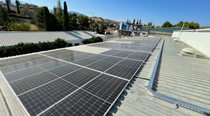 Endesa X realizará la construcción de dos instalaciones de autoconsumo fotovoltaico para DOMCA