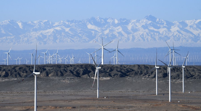 Aumento de instalaciones de energía eólica y solar en China