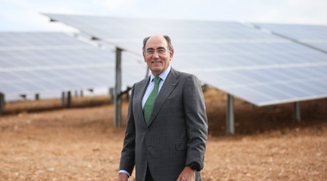 Castilla y León lidera la carrera de las energías verdes con la primera instalación fotovoltaica de Iberdrola