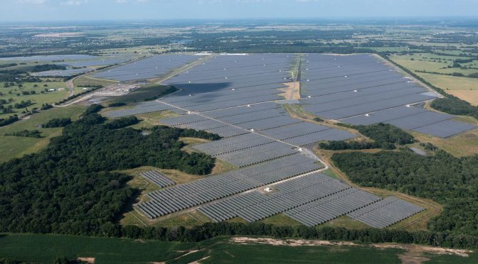 Enel Green Power fabricará paneles solares