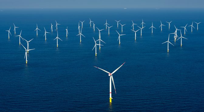 Francia se compromete a generar 40 GW de energía eólica marina para 2050