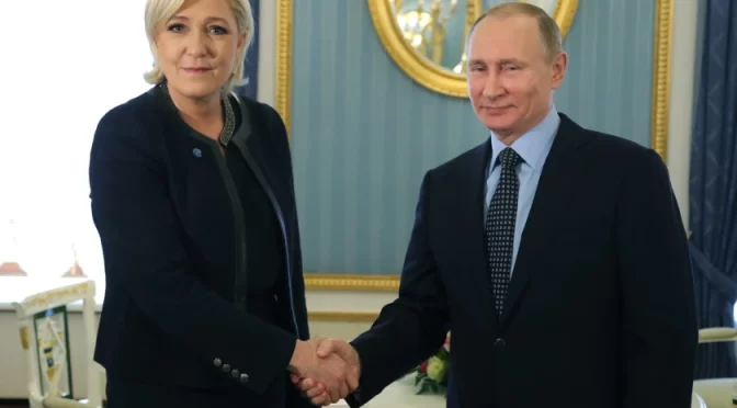 Macron piensa que plan de Le Pen, la amiga de Putin, de prohibir energías renovables es una aberración