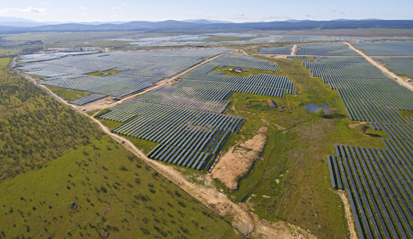 Abengoa consolida su negocio de fotovoltaica con 1,3 GW