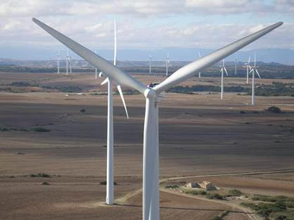 RWE despliega cimientos innovadores para soportar los primeros aerogeneradores en el parque eólico terrestre Rea en España