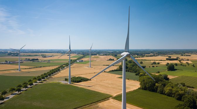 Seguridad energética: Francia toma medidas de emergencia para impulsar la eólica y solar