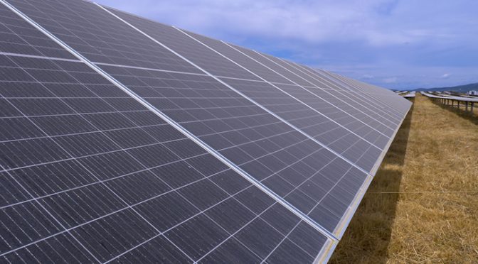 Iberdrola pone en marcha Francisco Pizarro, la fotovoltaica más grande de Europa